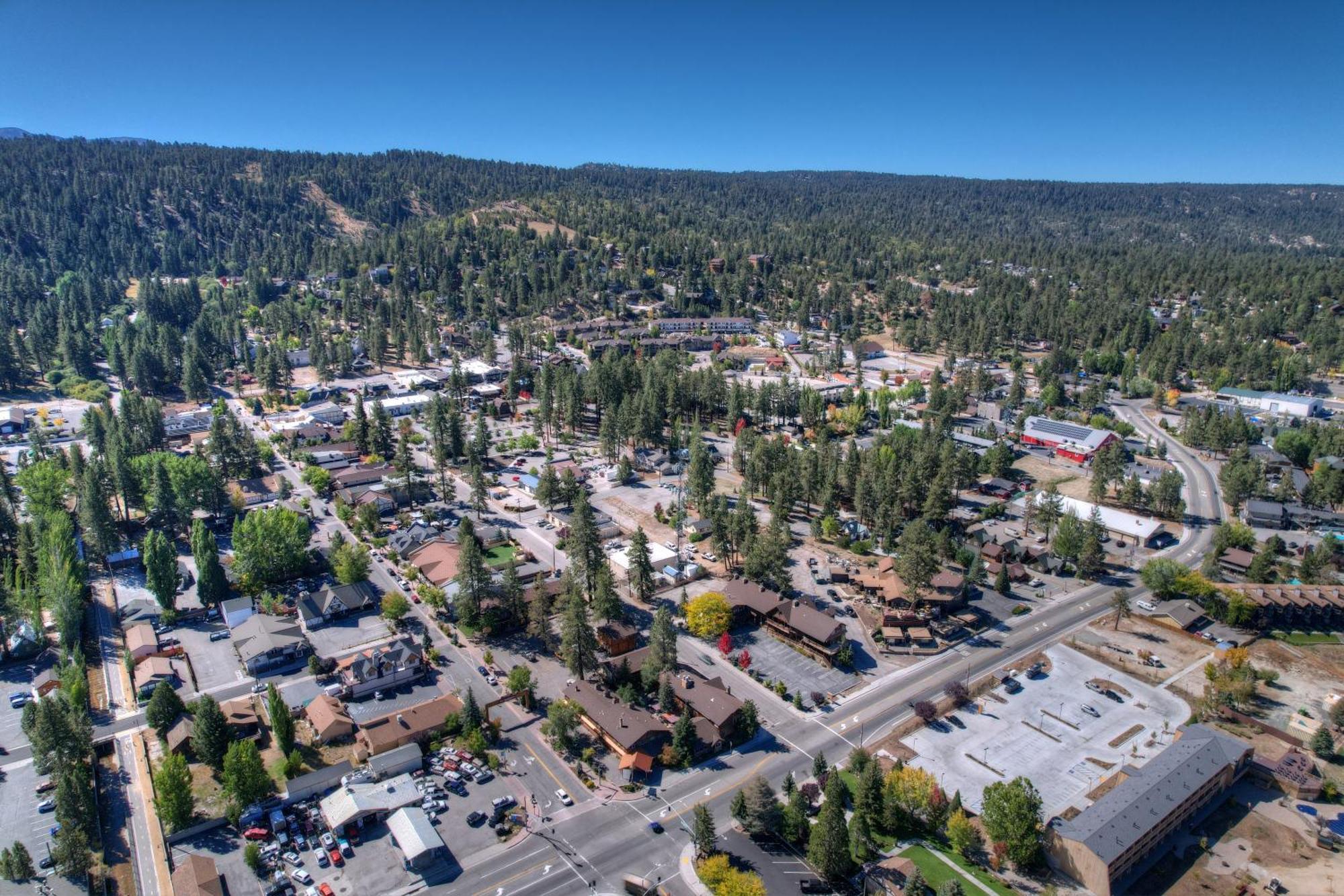 Robinhood Resort Биг Бэар Лейк Экстерьер фото