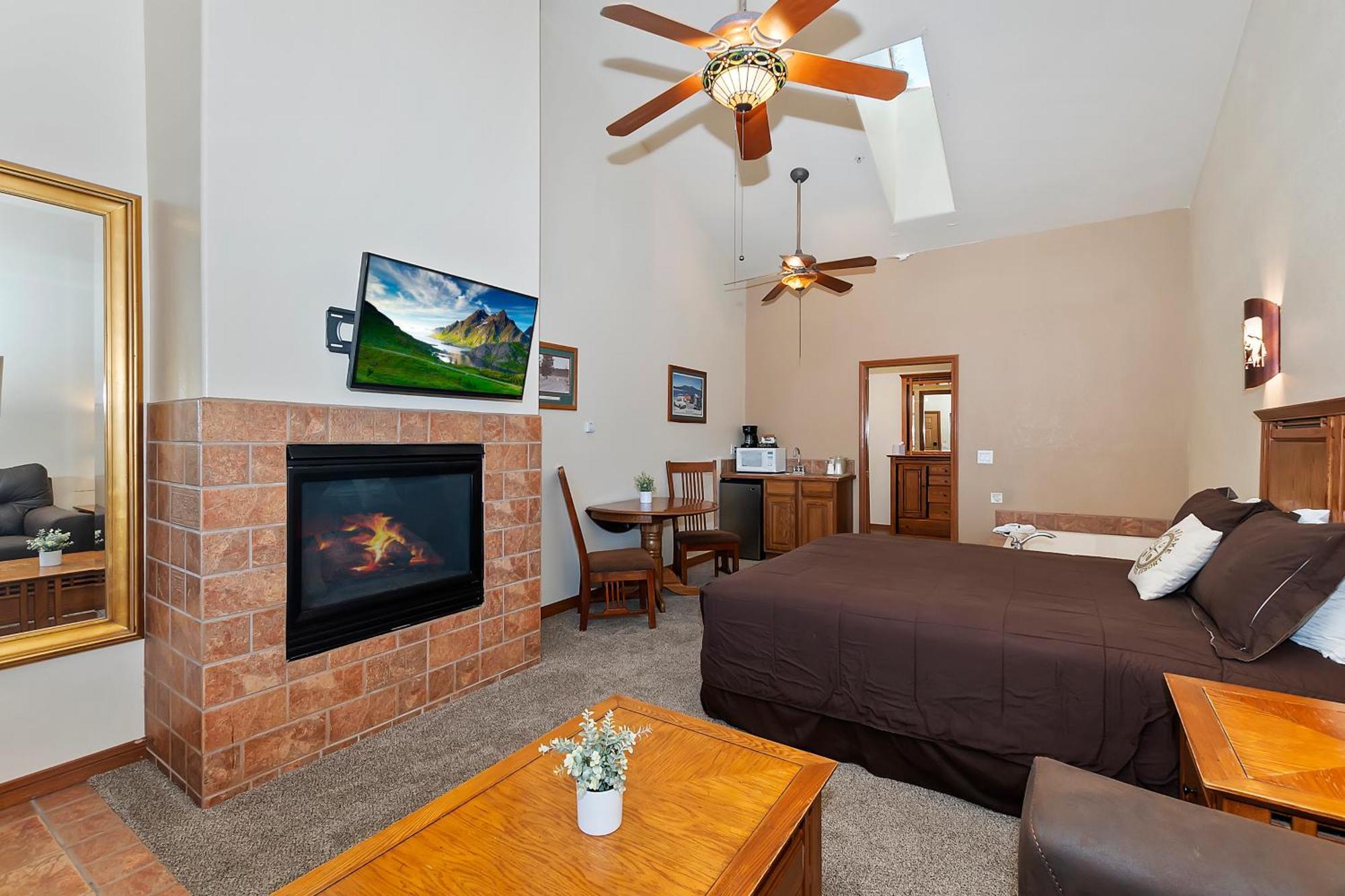 Robinhood Resort Биг Бэар Лейк Экстерьер фото
